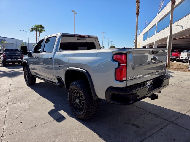 Certified 2026 Chevrolet Silverado 2500 ZR2 AWD/4WD image 4