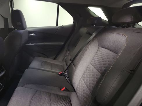 Used 2020 Chevrolet Equinox LT w/ Driver Convenience Package AWD/4WD image 26