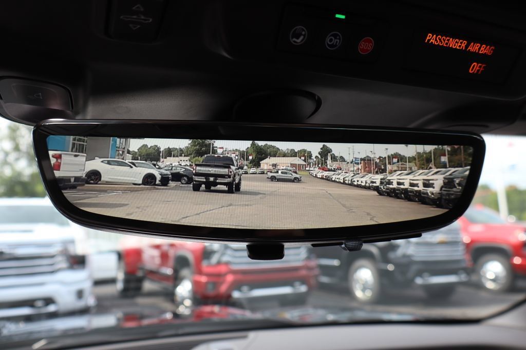Used 2022 Chevrolet Camaro SS RWD image 15