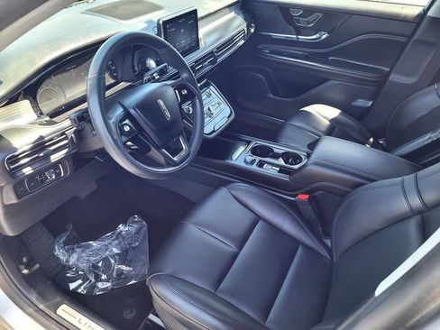 Certified 2021 Lincoln Corsair FWD image 10