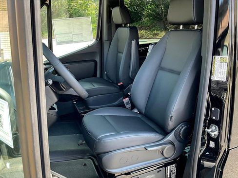 New 2025 Mercedes-Benz Sprinter 3500 image 7