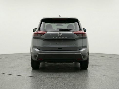 Used 2025 Nissan Rogue SV FWD image 7