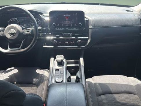 Used 2023 Nissan Pathfinder SV w/ SV Premium Package AWD/4WD image 7