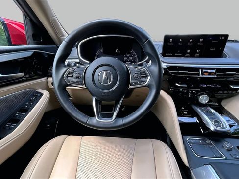Certified 2023 Acura MDX FWD w/ Technology Package image 6