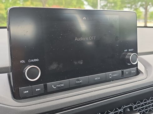 Used 2023 Honda Accord EX image 19