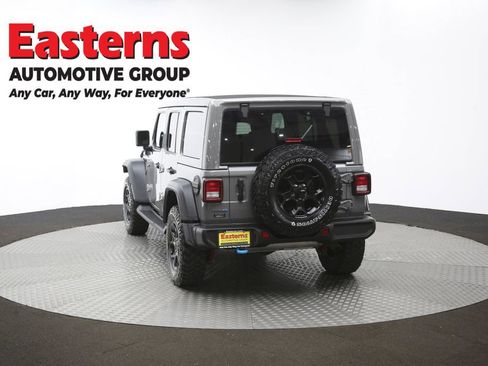 Used 2023 Jeep Wrangler Unlimited w/ Sun & Screen Package image 43