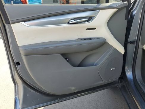 Used 2021 Cadillac XT5 Premium Luxury w/ LPO, Floor Liner Package AWD/4WD image 19
