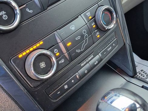 Used 2018 Ford Explorer FWD image 40
