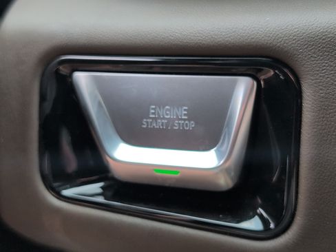 Used 2025 GMC Yukon Denali Ultimate w/ LPO, Floor Liner Package AWD/4WD image 23