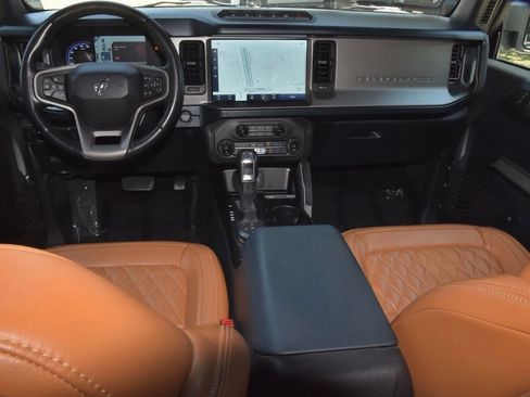 Used 2021 Ford Bronco First Edition AWD/4WD image 16