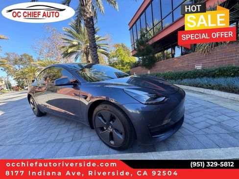 Used 2023 Tesla Model 3 Standard Range RWD image 1