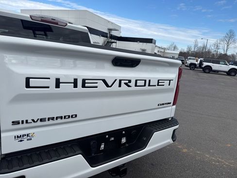 Used 2025 Chevrolet Silverado 1500 Custom w/ Turbomax Blackout Package image 29