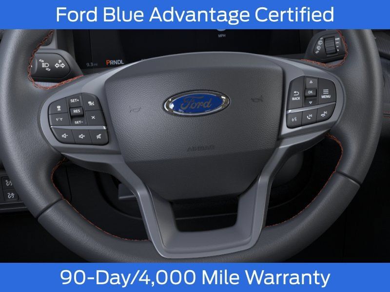 Used 2026 Ford Explorer Active AWD/4WD image 13