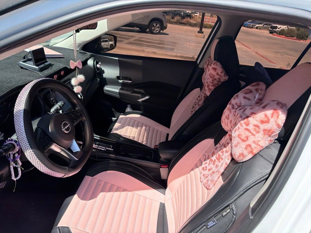 Used 2024 Nissan Kicks SV FWD image 23