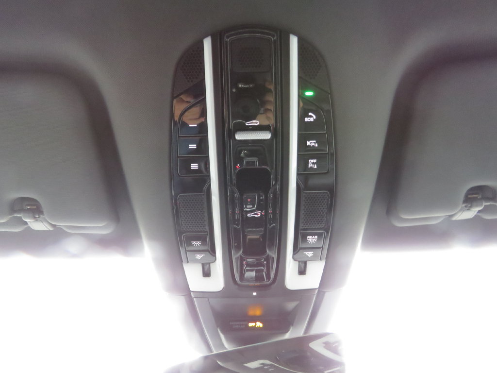 Used 2019 Porsche Cayenne S AWD/4WD image 29
