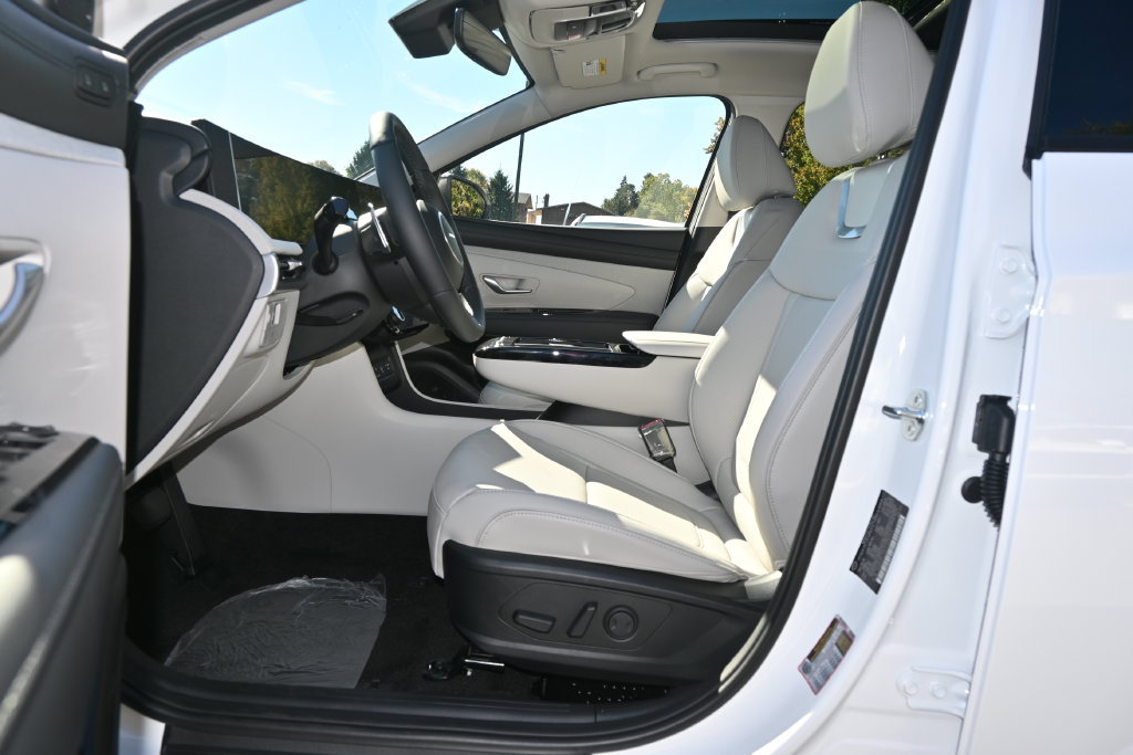 New 2026 Hyundai Tucson Limited AWD/4WD image 11