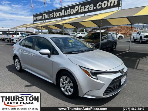 Used 2026 Toyota Corolla LE FWD image 1