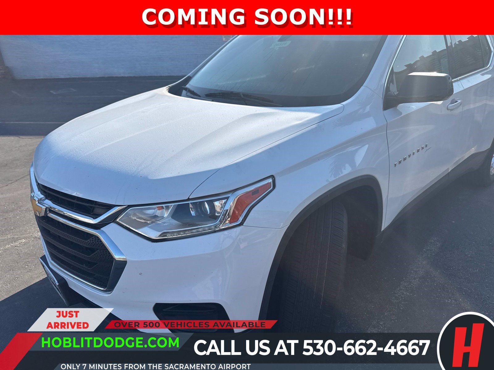 Used 2018 Chevrolet Traverse LS FWD image 1