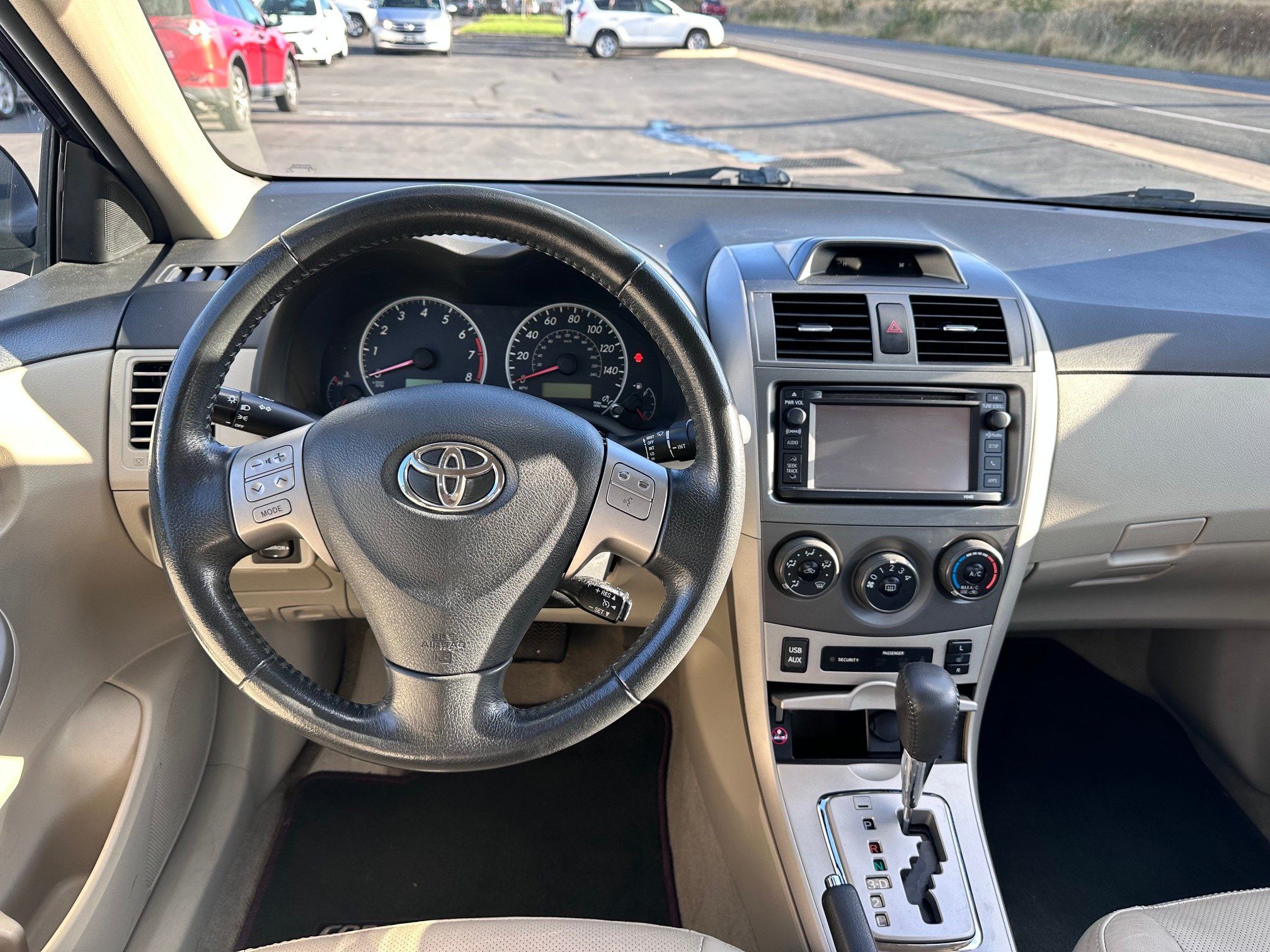 Used 2013 Toyota Corolla LE Special Edition FWD image 7
