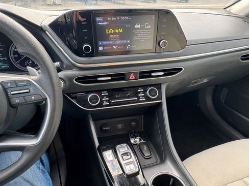 Used 2020 Hyundai Sonata Blue image 18