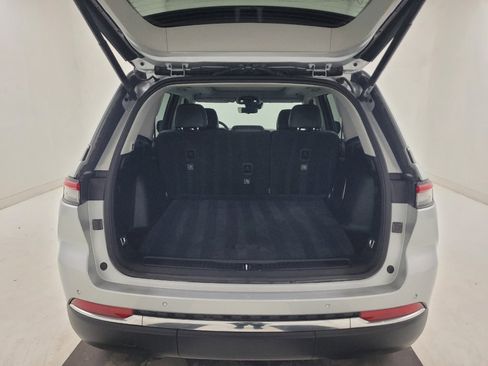 Used 2022 Jeep Grand Cherokee Limited 4xe w/ Luxury Tech Group II image 29