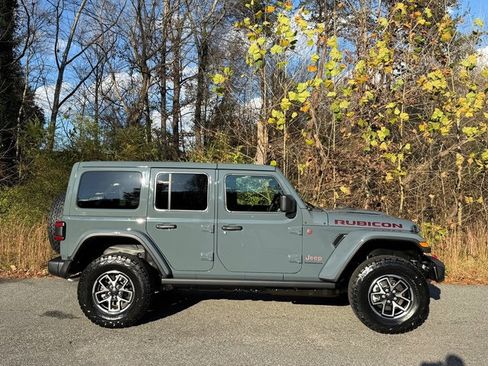 New 2026 Jeep Wrangler Unlimited Rubicon AWD/4WD image 6