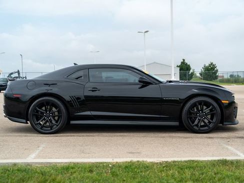 Used 2013 Chevrolet Camaro ZL1 RWD image 7