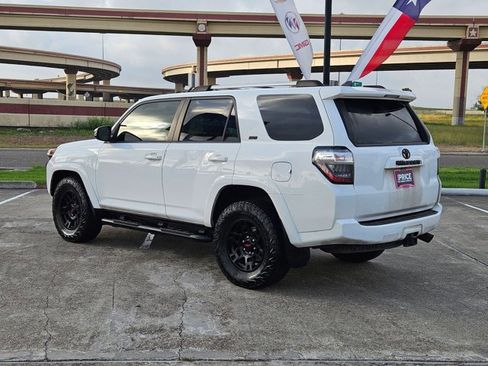 Used 2021 Toyota 4Runner SR5 Premium w/ Moonroof Package image 4