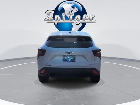New 2026 Chevrolet Trax RS image 7