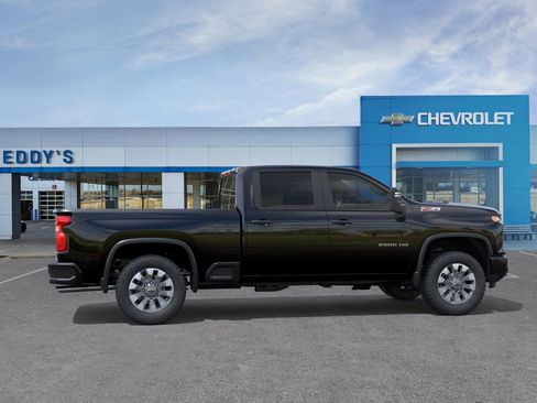 New 2026 Chevrolet Silverado 2500 Custom image 6