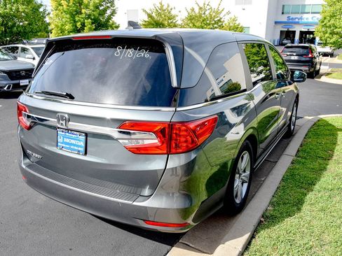 Used 2019 Honda Odyssey EX image 16