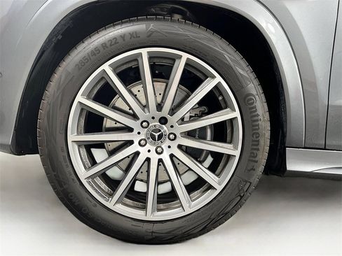 New 2025 Mercedes-Benz GLS 450 4MATIC image 33