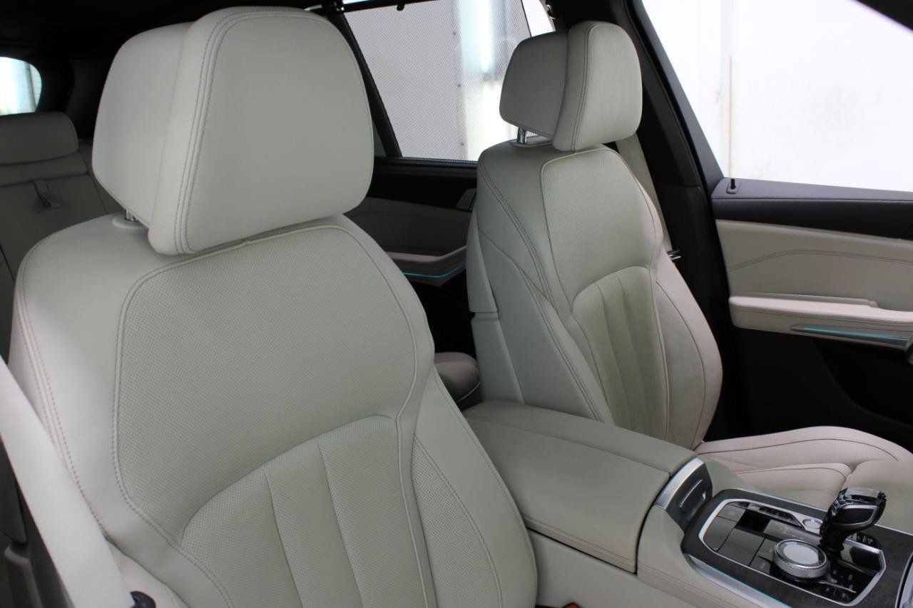 Used 2022 BMW X5 xDrive40i w/ M Sport Package AWD/4WD image 51