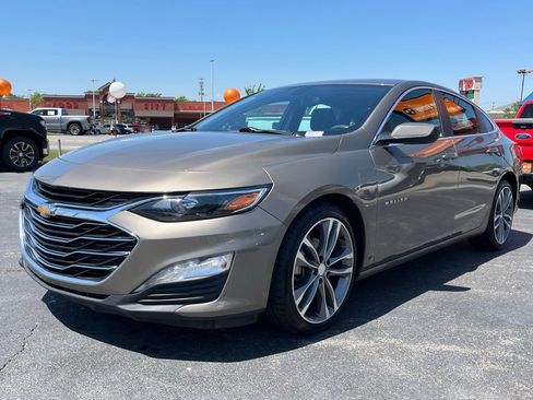 Used 2020 Chevrolet Malibu LT FWD image 4