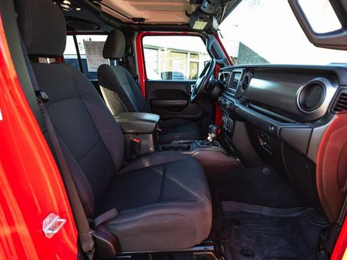 Used 2020 Jeep Gladiator Sport w/ Quick Order Package 24S image 28