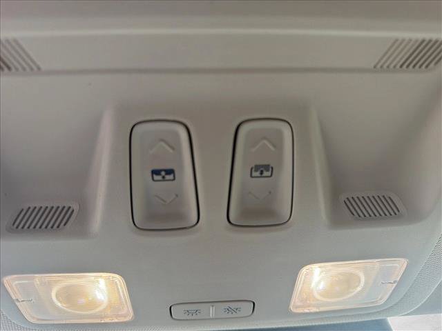 Used 2020 Ford Escape SEL FWD image 17