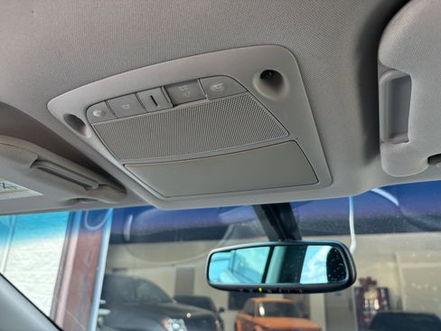 Used 2015 Nissan Pathfinder SV w/ Trailer Tow Package image 27