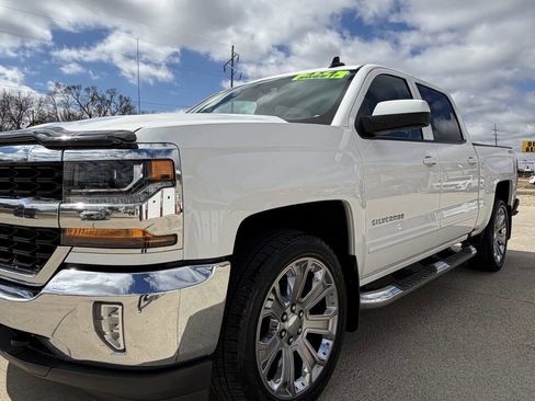 Used 2017 Chevrolet Silverado 1500 LT w/ All Star Edition image 4