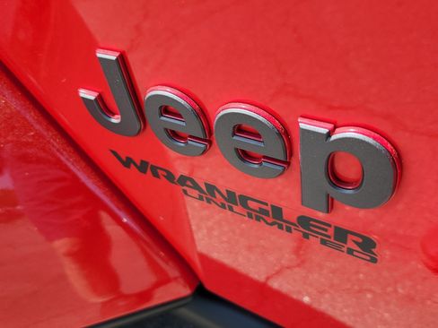 Used 2021 Jeep Wrangler Unlimited Rubicon AWD/4WD image 20