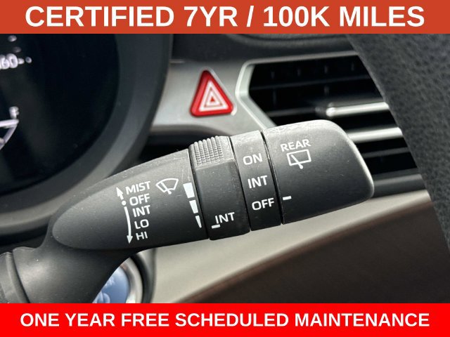 Used 2024 Toyota Sienna LE AWD/4WD image 25