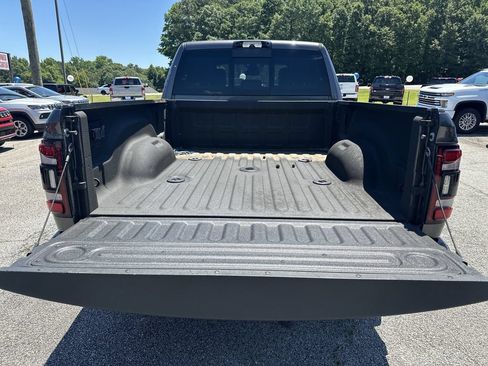 Used 2022 RAM 2500 Limited AWD/4WD image 19