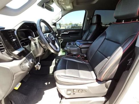 Used 2023 GMC Sierra 1500 Elevation AWD/4WD image 6