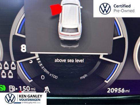 Used 2024 Volkswagen Atlas Peak Edition SE AWD/4WD image 23