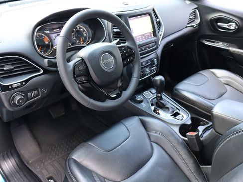 Used 2023 Jeep Cherokee Altitude Lux AWD/4WD image 4