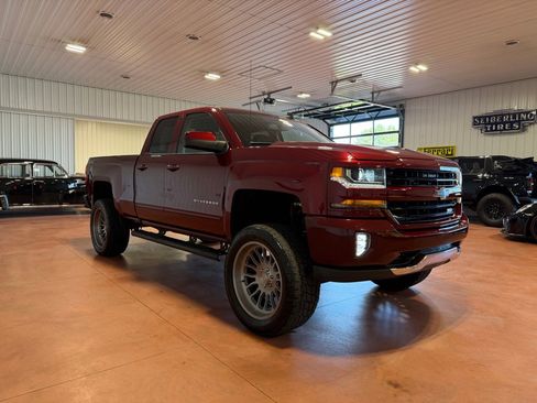 Used 2017 Chevrolet Silverado 1500 LT w/ All Star Edition image 7