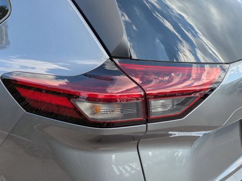 New 2026 Nissan Rogue SV FWD image 36