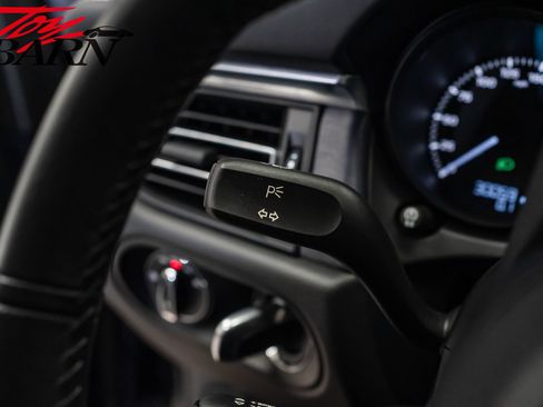 Used 2023 Porsche Macan GTS image 34