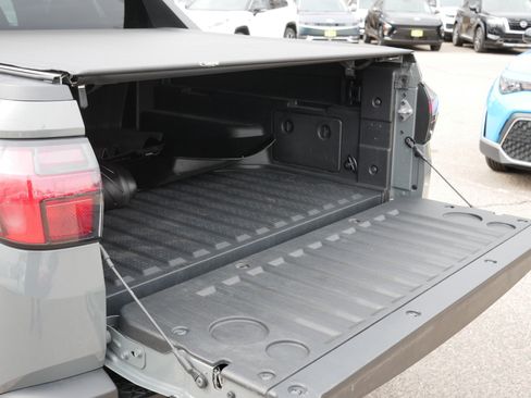 Used 2022 Hyundai Santa Cruz SEL image 18