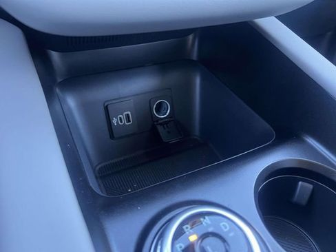 New 2026 Ford Explorer Active w/ Active Comfort Package image 18