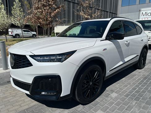Used 2026 Acura MDX A-Spec image 3